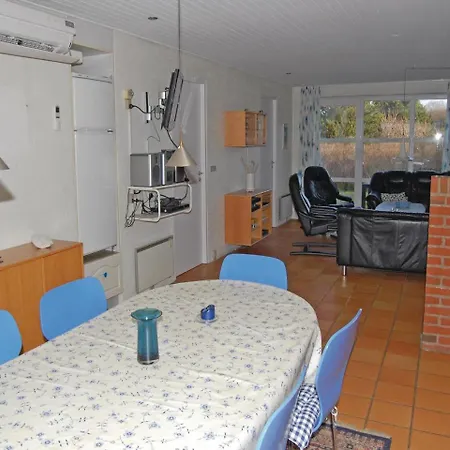 Tatil Evi Four-bedroom Holiday In Romo *